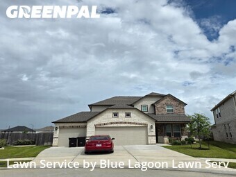 Lawn Mowing nearby Katy, TX, 