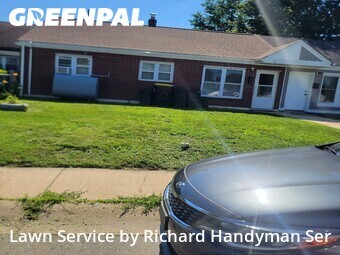 Yard Mowing nearby New Castle, DE, 