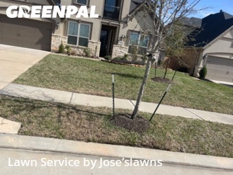Lawn Cutting nearby Pinehurst, TX, 