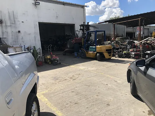 Navarro's Small Engine Repair Photo 4