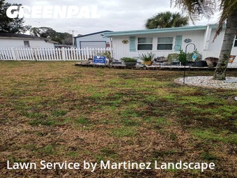 Lawn mowed in Leesburg, 34788