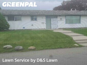 Grass Cutting nearby Millwood, ID, 
