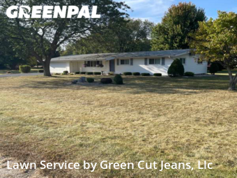 Lawn Mow nearby Belvidere, IL, 