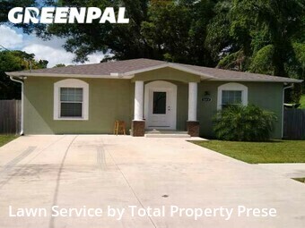 Lawn Service nearby Tampa, FL, 