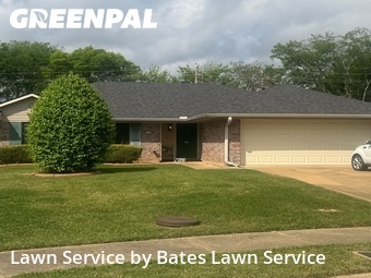 Lawn mowed in Bossier City, 71112