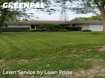 Grass Cut nearby Fort Wayne, IN, 