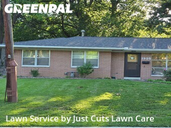 Lawn Maintenance nearby Belleville, IL, 