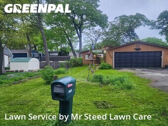 Lawn mowed in Waterford Township, 48328