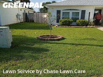 Lawn mowed in Navarre, 32566