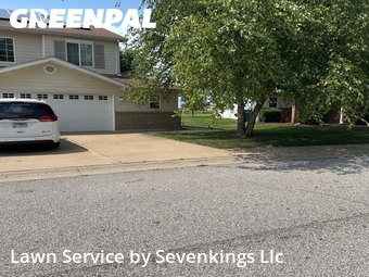 Lawn Care nearby Scott Air Force Base, IL, 