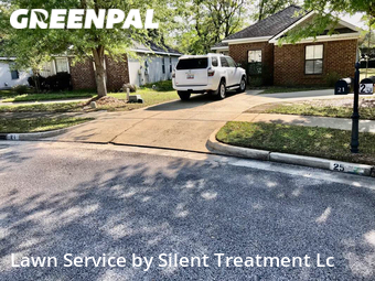 Lawn Mowing Service nearby Mobile, AL, 