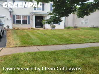 Lawn Maintenance nearby Carpentersville, IL, 