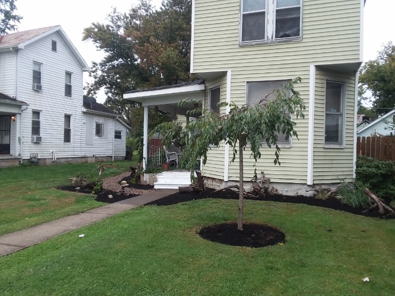 Under The Sun Service Lawn Care Services in Zanesville, OH