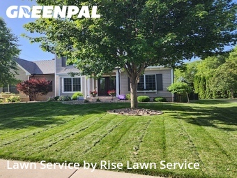 Yard Mowing nearby Bettendorf, IA, 