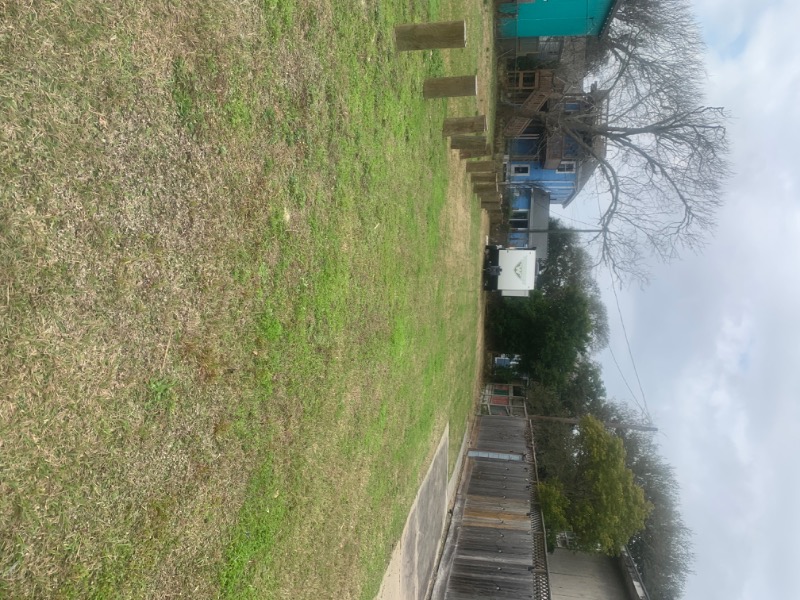 Frazier Lawn Care Lawn Care Services in Galveston, TX