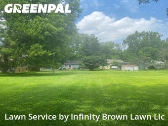 Grass Cut nearby Louisville, KY, 