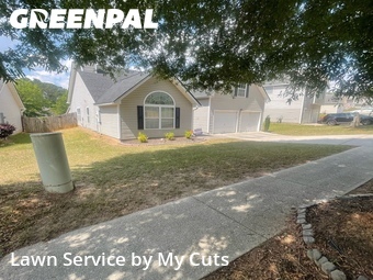 Lawn Mowing nearby Snellville, GA, 