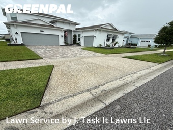 Lawn Care nearby Wesley Chapel, FL, 