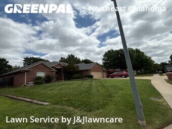 Grass Cutin Edmond,73013,Yard Mowing by J&Jlawncare, work completed in Jun , 2026