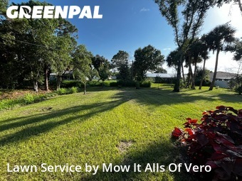 Yard Mowing nearby Sebastian, FL, 