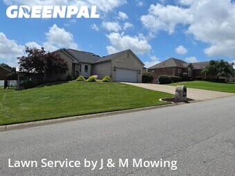 Lawn Cutting nearby New Albany, IN, 