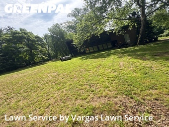 Lawn Care Service nearby Meadowbrook, PA, 