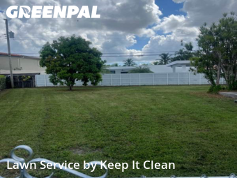 Lawn Maintenancein Miami,33165,Lawn Cut by Keep It Clean, work completed in Dec , 2025