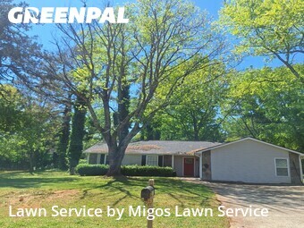 Yard Mowing nearby Lawrenceville, GA, 