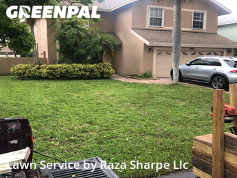 Lawn Mowing nearby Pembroke Pines, FL, 