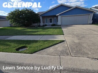Lawn Mowing Service nearby Mc Kinney, TX, 