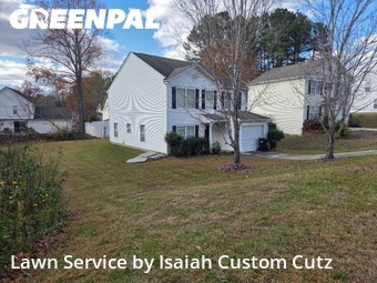 Lawn Servicein Concord,28025,Grass Cutting by Isaiah Custom Cutz, work completed in Dec , 2025