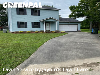 Lawn Service nearby Hartselle, AL, 