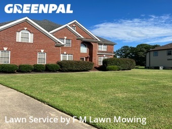 Lawn Care Service nearby Suffolk, FL, 