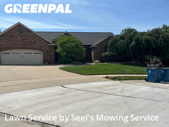 Lawn Cutting nearby Collinsville, IL, 