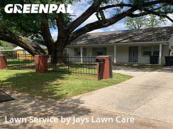 Lawn Maintenance nearby Baton Rouge, LA, 