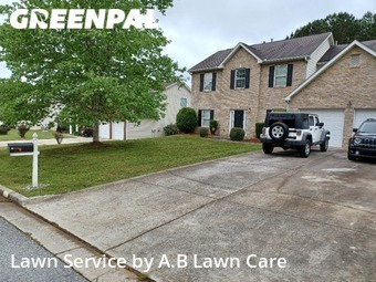 Lawn Mow nearby Fairburn, GA, 