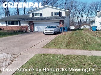 Yard Mowing nearby Lorain, OH, 