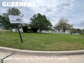 Lawn Mowing Service nearby St. Louis, MO, 