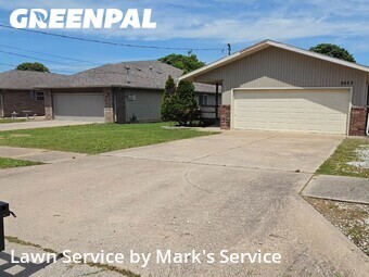 Lawn Mowing Service nearby Springfield, MO, 