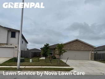 Grass Cutting nearby Manor, TX, 