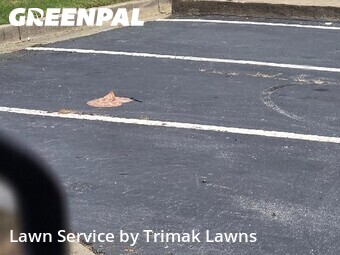 Lawn Cutting nearby Morrow, GA, 