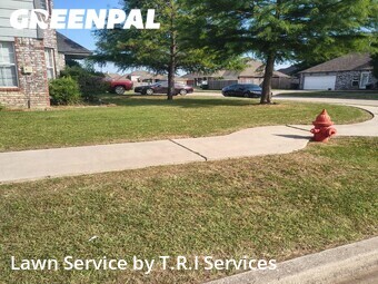 Lawn Mowing Service nearby Moore, OK, 