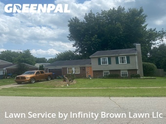 Grass Cut nearby Louisville, KY, 