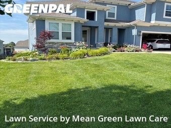 Lawn Care nearby Overland Park, MO, 