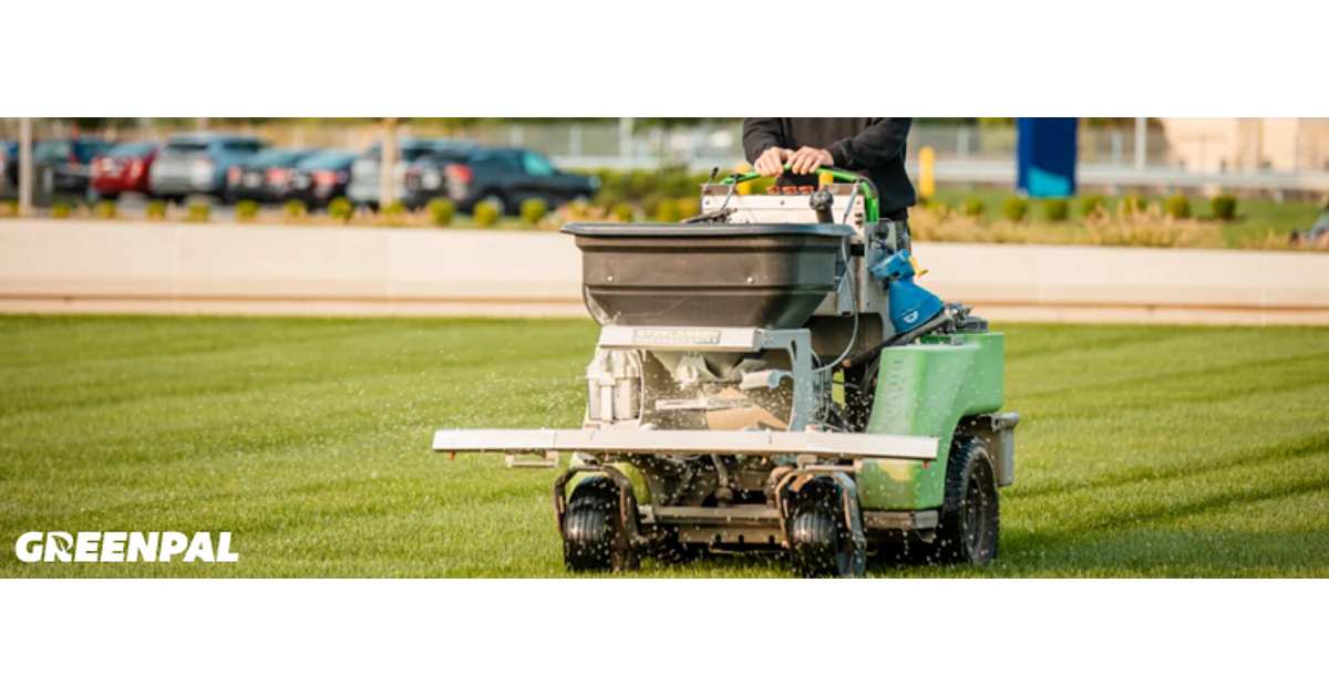 What 1,000 Landscapers Said About AI (Plus How to Use) | GreenPal