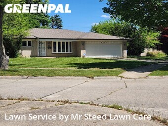 Lawn Mowing nearby Warren, MI, 