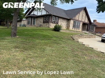 Lawn Maintenancein Irving,75062,Lawn Cut by Lopez Lawn, work completed in Jun , 2026