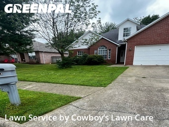 Lawn Mowing nearby Bentonville, AR, 
