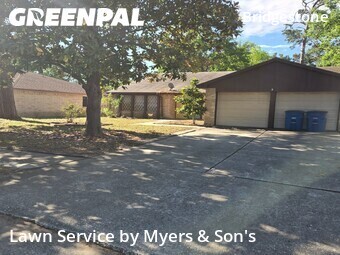 Lawn Care nearby Spring, TX, 