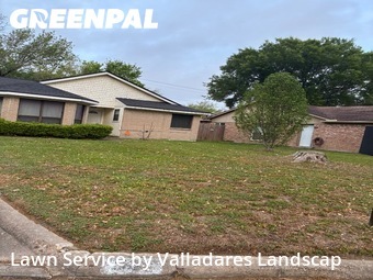 Grass Cutting nearby Dickinson, TX, 